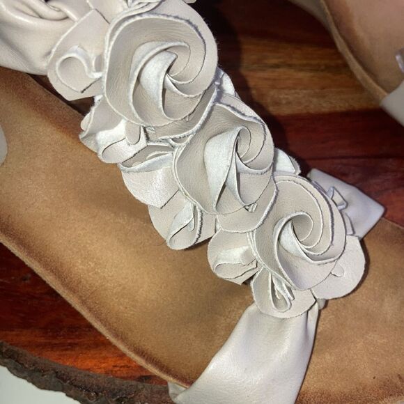 PATRIZIA 9 Spring Step Isabella Wedge Heel Zip Sandals Beige - Picture 5 of 13